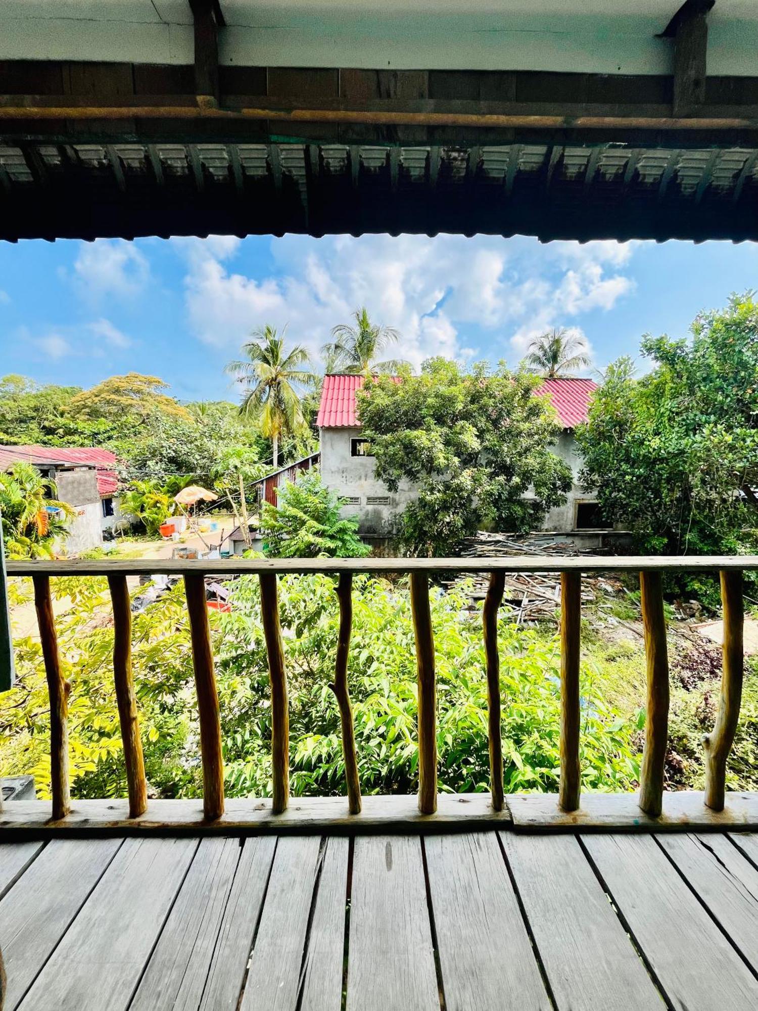 Happiness Guesthouse Koh Rong Sanloem Bagian luar foto