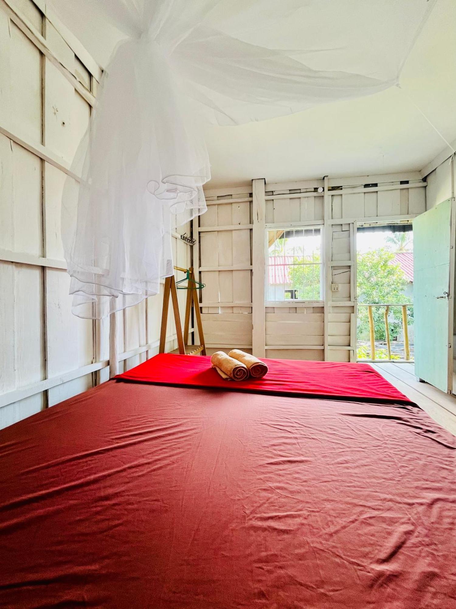 Happiness Guesthouse Koh Rong Sanloem Bagian luar foto