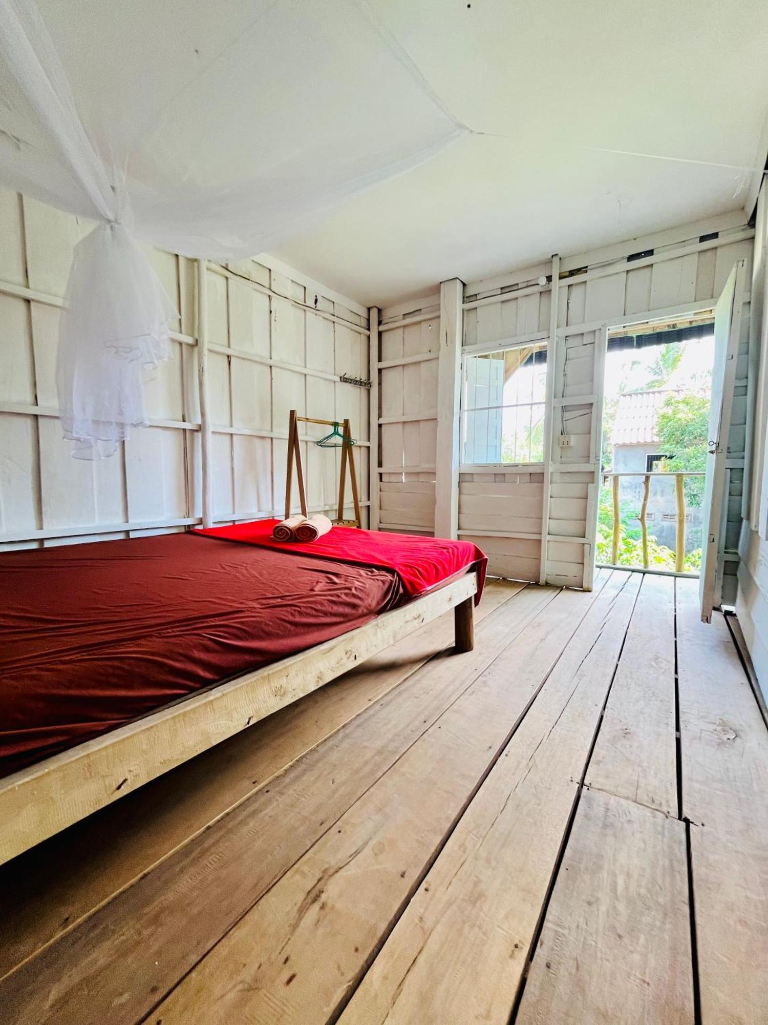 Happiness Guesthouse Koh Rong Sanloem Bagian luar foto