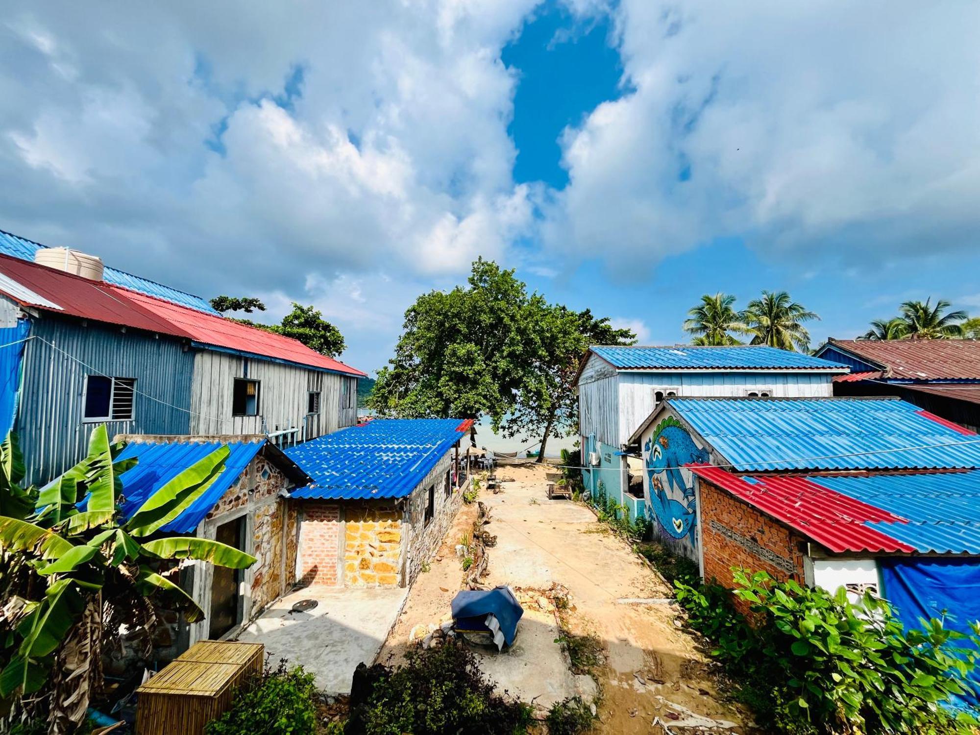 Happiness Guesthouse Koh Rong Sanloem Bagian luar foto